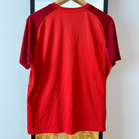 Vintage 2018 Liverpool FC ⚽️ New Balance Soccer Jersey LFC Betvictor EPL - Picture 13 of 15